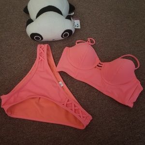 Forever 21 Large swimsuit set coral